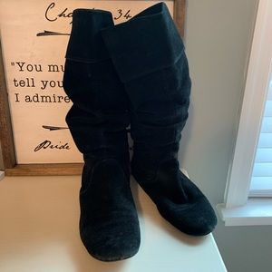 Steve Madden Black Suede Boots